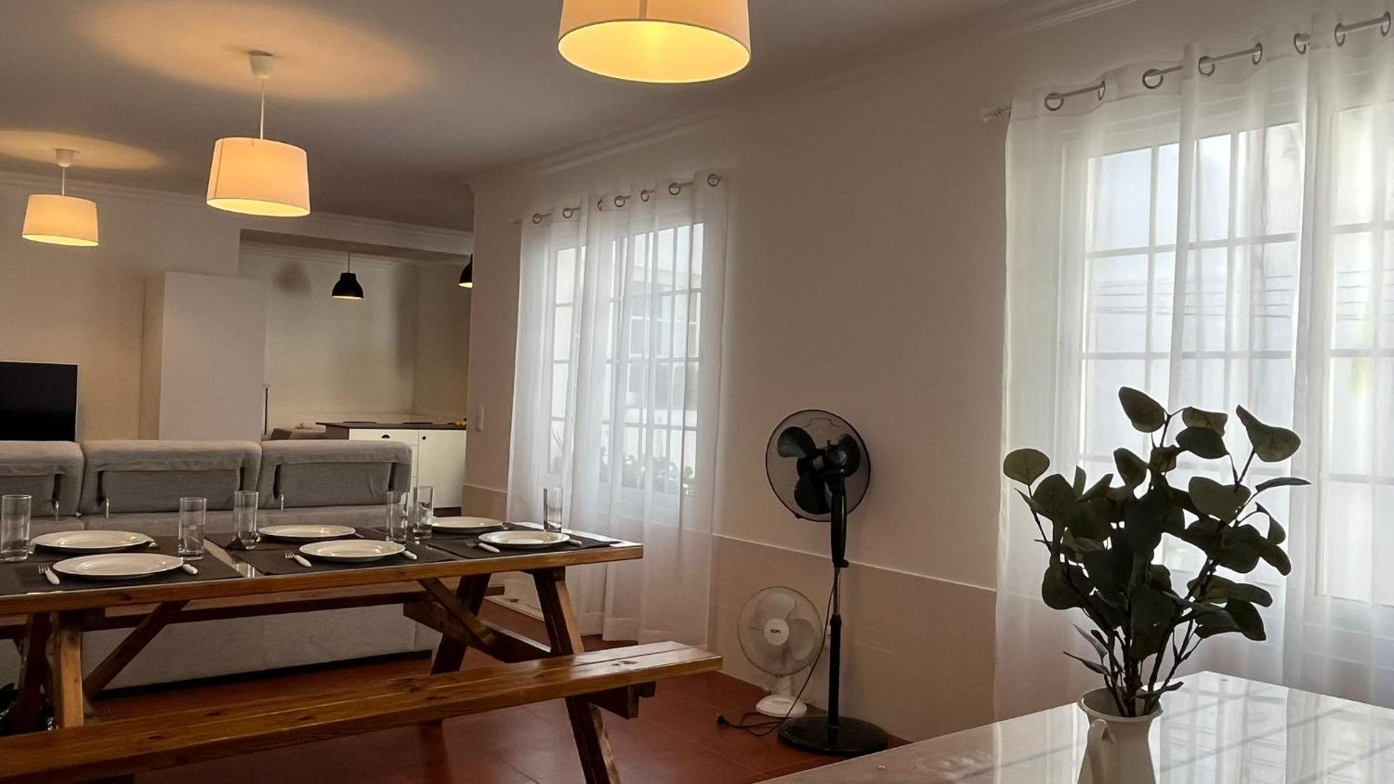 וילה פראנקה דו קמפו Espirito Azul Guest House - Rooms To Rent, 2 Minutes Walking From The Beach, Marina And Our Dive Center מראה חיצוני תמונה