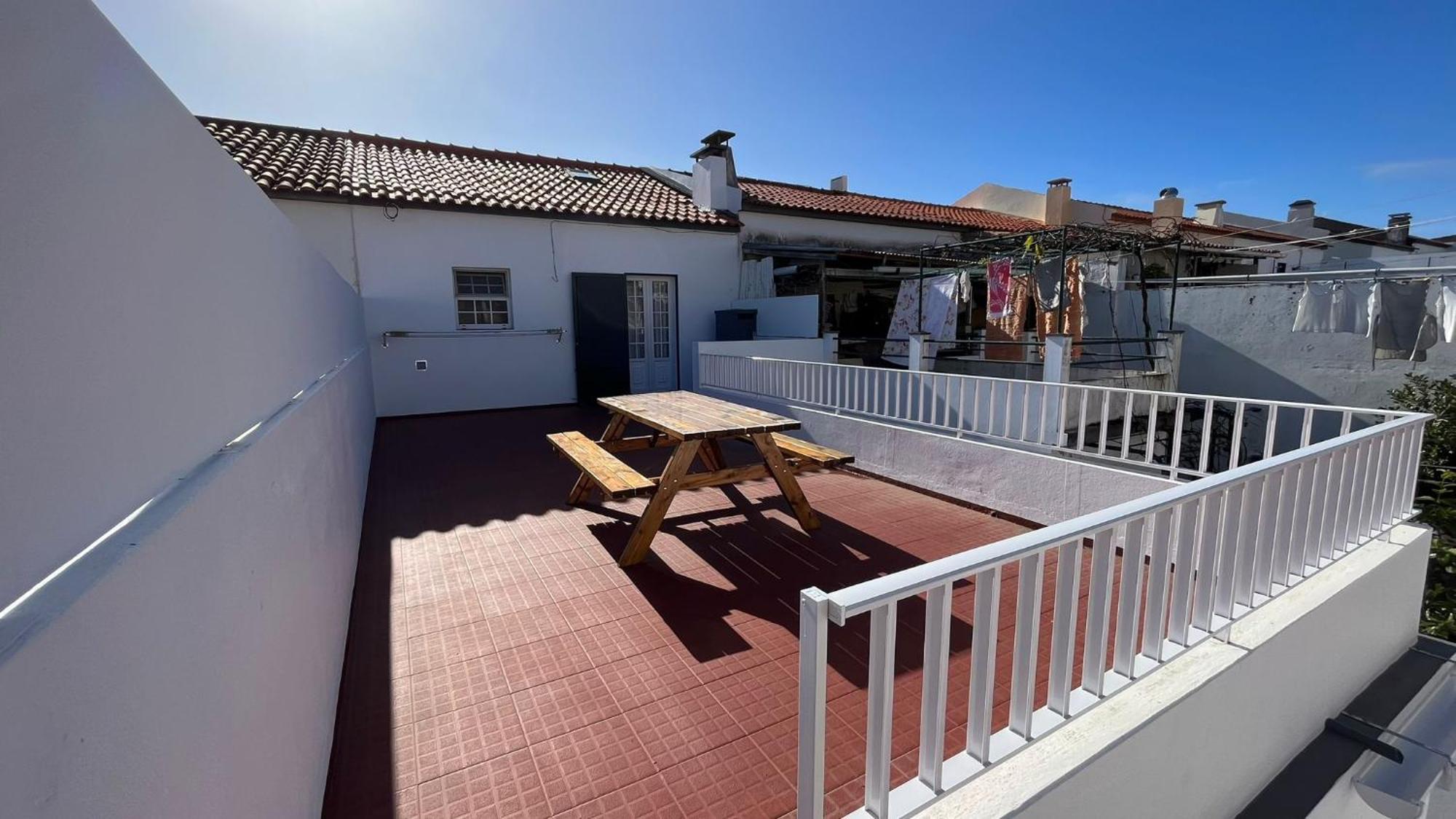 וילה פראנקה דו קמפו Espirito Azul Guest House - Rooms To Rent, 2 Minutes Walking From The Beach, Marina And Our Dive Center מראה חיצוני תמונה
